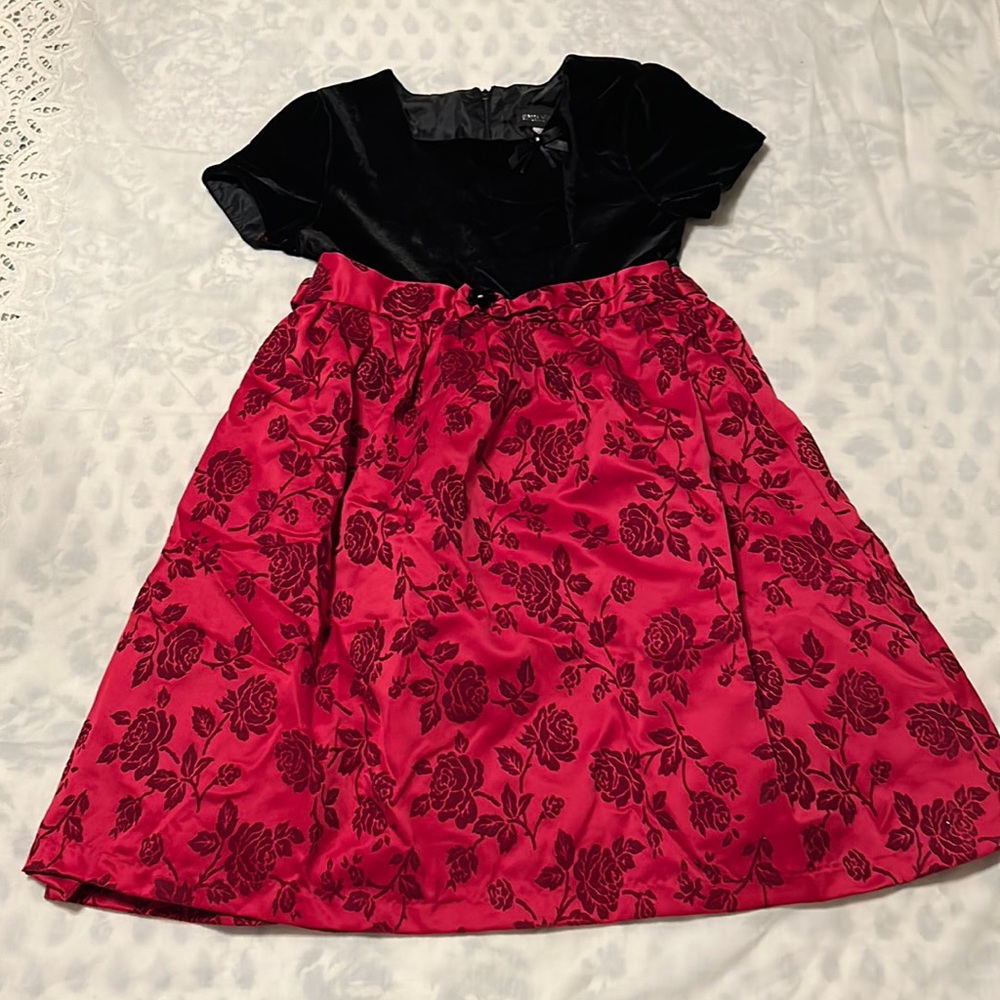 Emily West vintage 2000’s girls 12